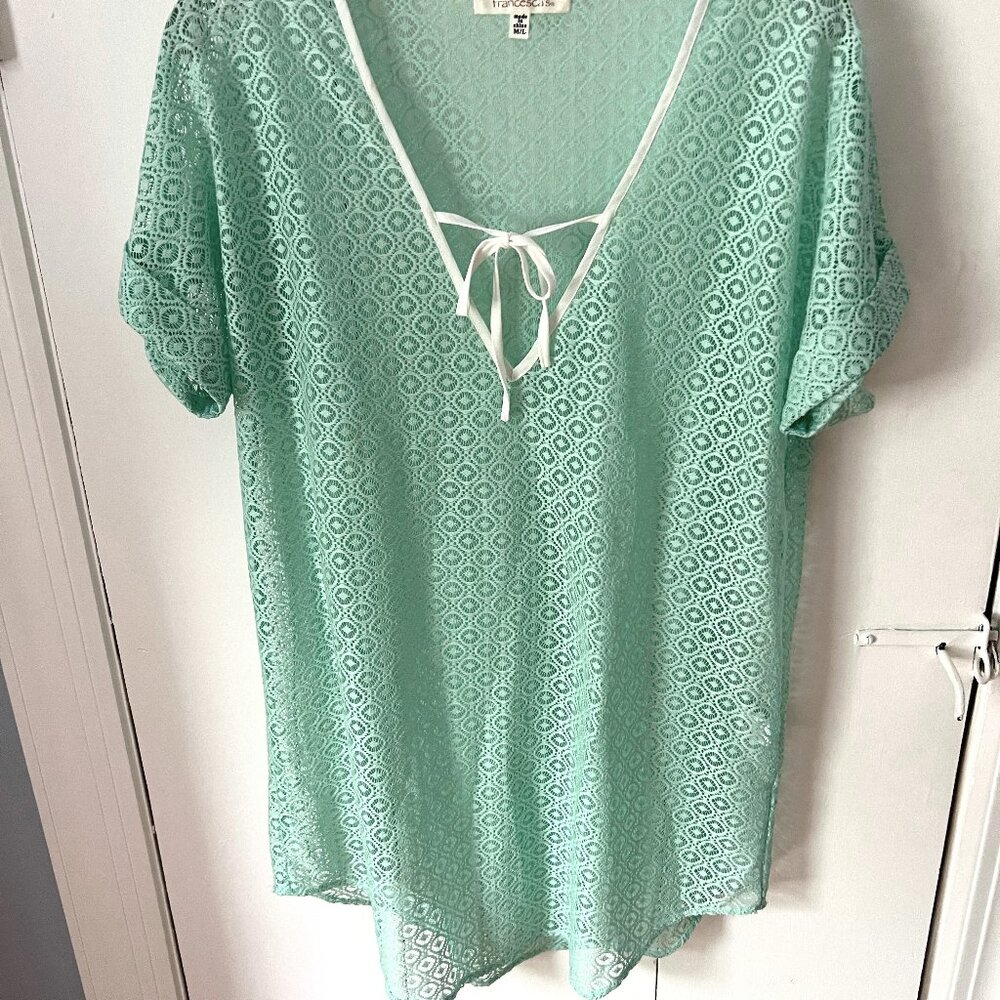 Francesca’s Beach Cover-Up, size M/L